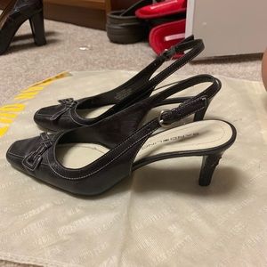 Bandolino small dark brown heels